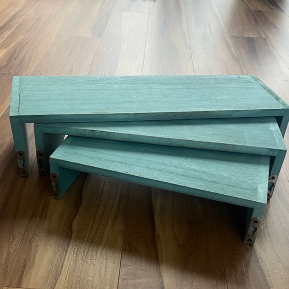 Vintage Teal Green Wooden Shelf Set of 3 - Picture 3 of 15